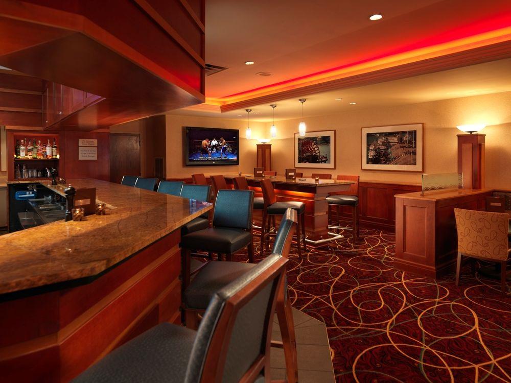 Marriott Hartford/Windsor Airport Hotel Exterior photo